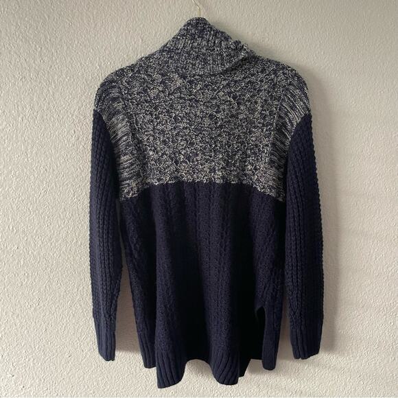 Navy Turtleneck Sweater Color Block Chunky Knit Soft & Cozy Size small - Picture 3 of 5